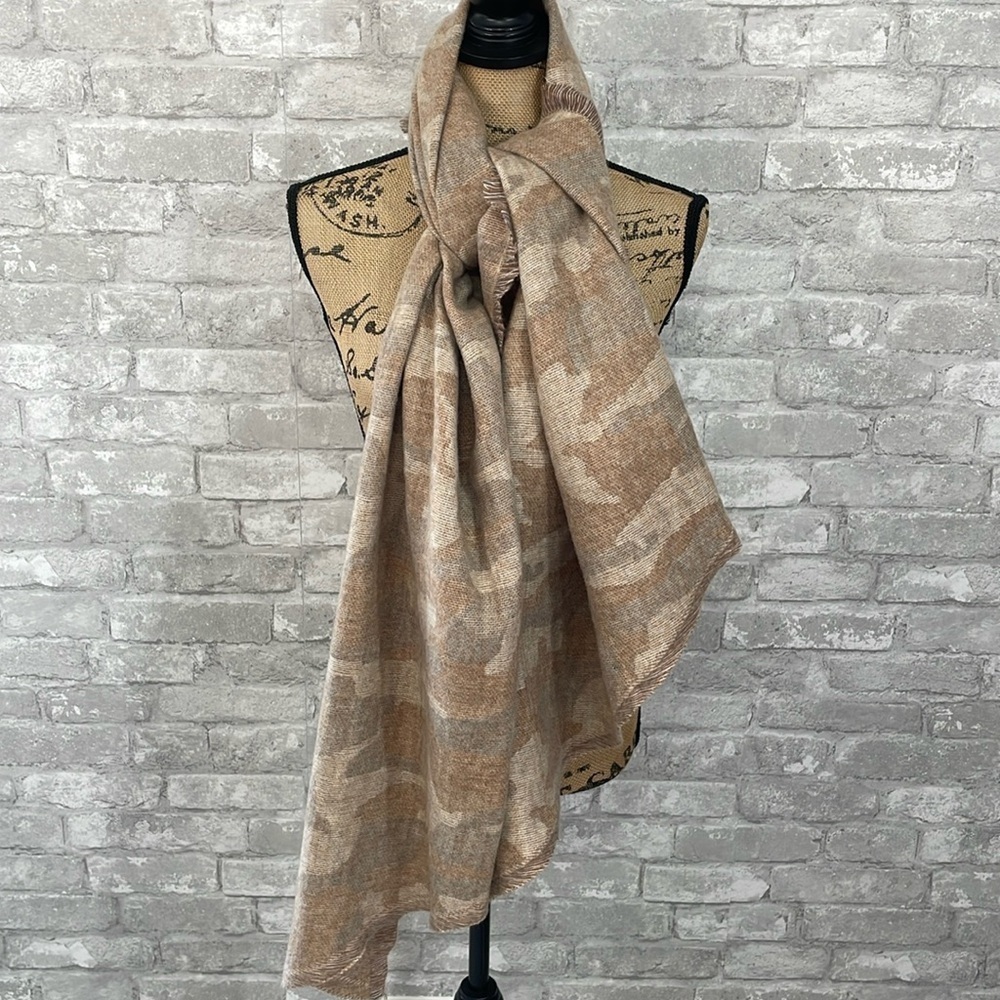 Altar’d State Tan Camo Scarf